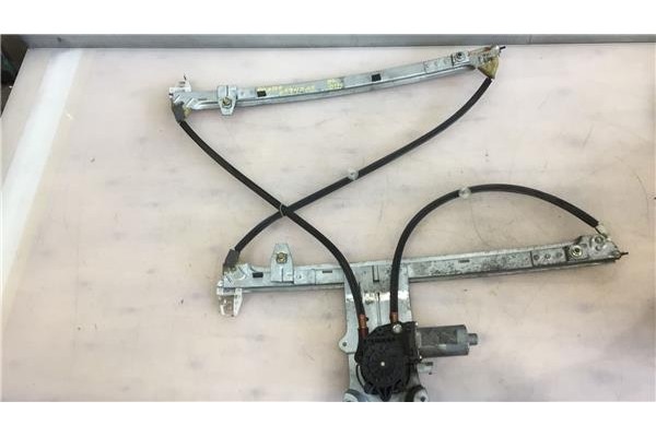 Recambio de elevalunas electrico delantero derecho para citroen xsara picasso (1999) 2.0 hdi referencia OEM IAM  0130821762 