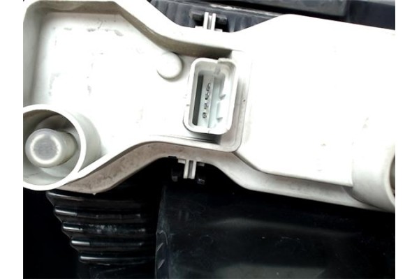 Recambio de piloto trasero derecho para renault megane ii berlina 3p referencia OEM IAM 8200073237 89398081 5200073236 , RENAULT