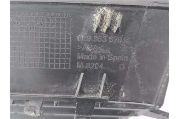 Recambio de rejilla capo para seat ibiza (6l1) 1.9 tdi referencia OEM IAM 6L0853676  