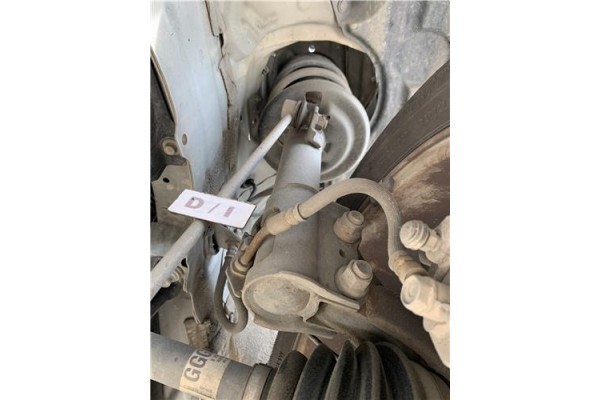 Recambio de amortiguador delantero izquierdo para toyota yaris (ksp9/scp9/nlp9) 1.4 active referencia OEM IAM 485200D031  