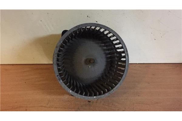 Recambio de motor calefaccion para hyundai santa fe (sm) 2.0 gls crdi referencia OEM IAM F005330020 972303A010 