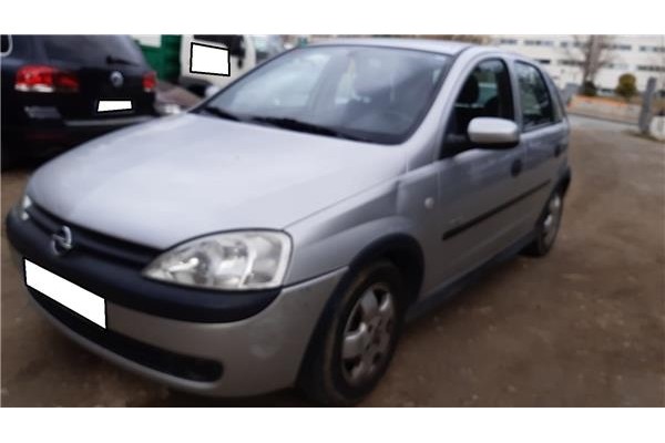 opel corsa c del año 2001