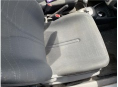 ASIENTO DELANTERO DERECHO 711000DK40E1