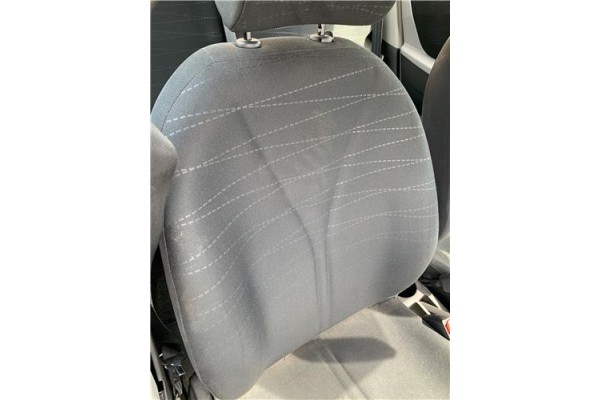 Recambio de asiento delantero derecho para toyota yaris (ksp9/scp9/nlp9) 1.4 active referencia OEM IAM 711000DK40E1  