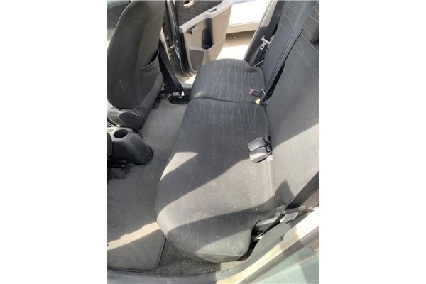 Recambio de asientos traseros para toyota yaris (ksp9/scp9/nlp9) 1.4 active referencia OEM IAM 71503K0030  