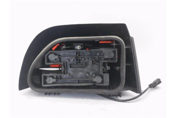 Recambio de piloto trasero izquierdo para renault clio i fase iii 1.2 maxi referencia OEM IAM 7700827553  