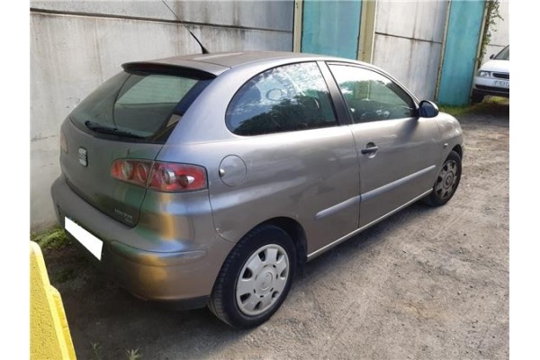 seat ibiza (6l1)(04.2002 ) del año 