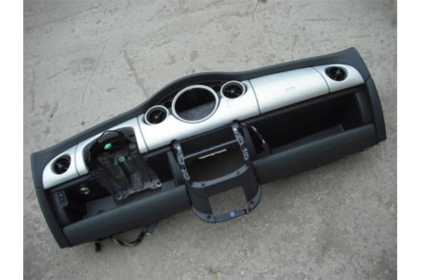 Recambio de salpicadero para mini one 1.6 referencia OEM IAM 51457055523 51457128609 