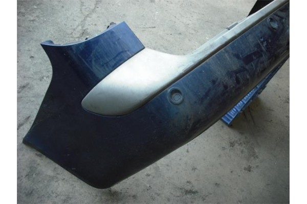Recambio de paragolpes trasero para renault laguna ii grandtour (kg0) 2.2 dci (kg0f) referencia OEM IAM 7701206749  