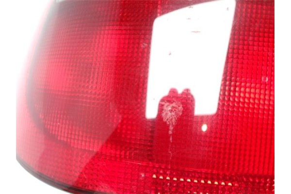 Recambio de piloto trasero izquierdo para renault megane i fase 2 berlina (ba0) referencia OEM IAM 7700428320 15164100 