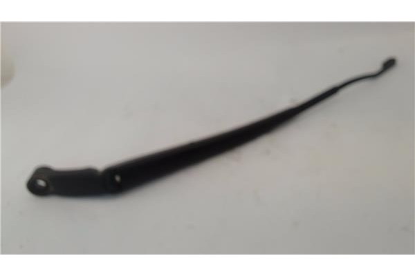 Recambio de brazo limpiaparabrisas delantero izquierdo para toyota yaris (ksp9/scp9/nlp9) 1.4 active referencia OEM IAM 852210D0