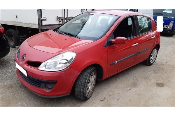 renault clio iii (2005) del año 