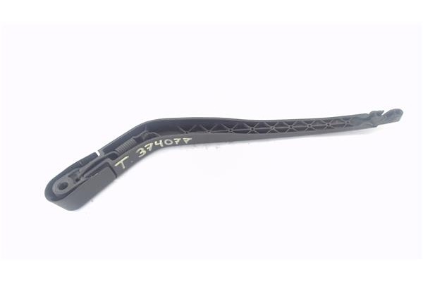 Recambio de brazo limpiaparabrisas trasero para toyota yaris (ksp9/scp9/nlp9) 1.4 active referencia OEM IAM 852410D020  