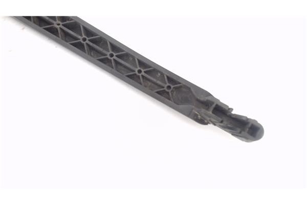 Recambio de brazo limpiaparabrisas trasero para toyota yaris (ksp9/scp9/nlp9) 1.4 active referencia OEM IAM 852410D020  