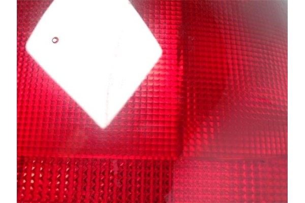 Recambio de piloto trasero derecho para renault megane i fase 2 berlina (ba0) referencia OEM IAM 7700428321  