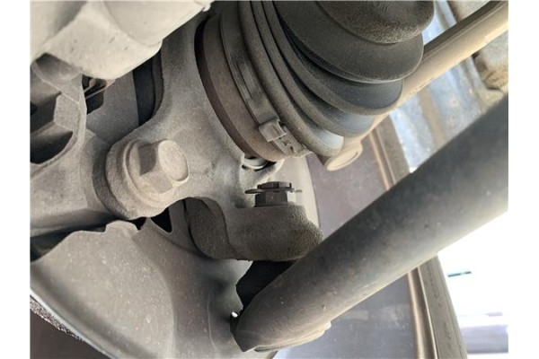Recambio de brazo suspension delantero derecho para toyota yaris (ksp9/scp9/nlp9) 1.4 active referencia OEM IAM 4806809040  