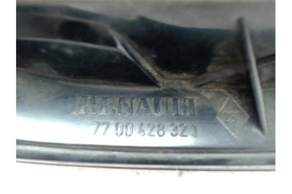Recambio de piloto trasero derecho para renault megane i fase 2 berlina (ba0) referencia OEM IAM 7700428321  