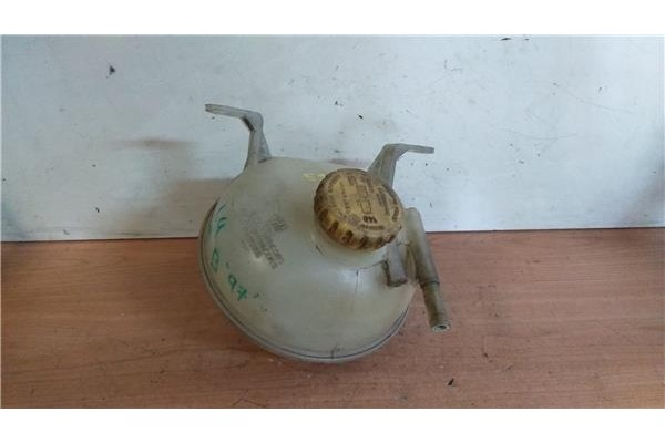 Recambio de botella expansion para opel corsa b 1.4 i referencia OEM IAM 90410058 90410057 9129478 , OPEL