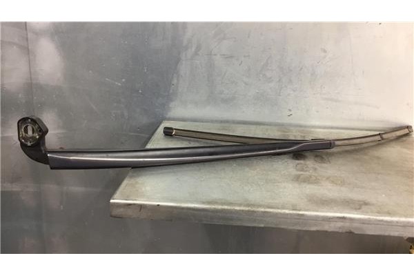 Recambio de brazo limpiaparabrisas delantero izquierdo para seat leon (1p1) 1.4 tsi referencia OEM IAM 1P0955409A Recambio de brazo limpiaparabrisas delantero izquierdo para seat leon (1p1) 1.4 tsi referencia OEM IAM 1P0955409A