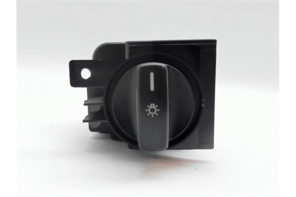 Recambio de mando de luces para mercedes-benz clase a (bm 169) 2.0 a 180 cdi (169.007) referencia OEM IAM 1695451004 32220101 