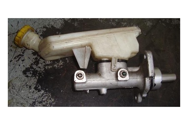 Recambio de bomba freno para citroen c3 1.4 hdi referencia OEM IAM 4601L7 463592 