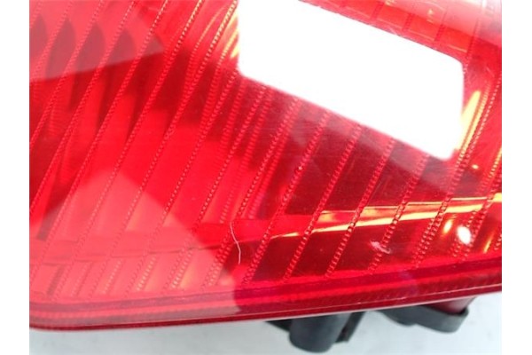 Recambio de piloto trasero izquierdo para citroen c2 referencia OEM IAM 9649864580 79998D 