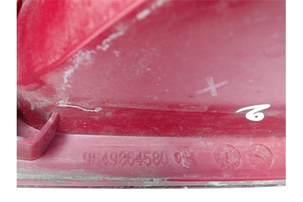 Recambio de piloto trasero izquierdo para citroen c2 referencia OEM IAM 9649864580 79998D 