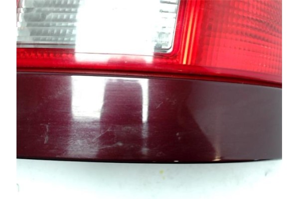 Recambio de piloto trasero derecho para audi a4 berlina (b5) referencia OEM IAM   