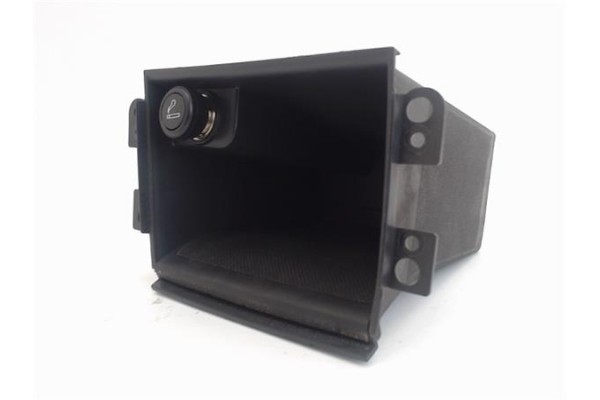 Recambio de cenicero para suzuki swift iii (sg) 1.3 referencia OEM IAM 7384162j1  