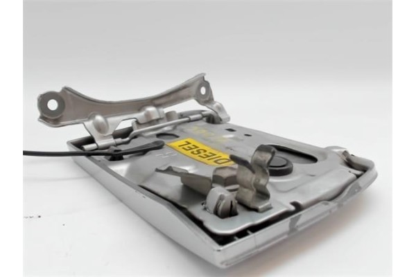 Recambio de tapa exterior combustible para peugeot 107 1.4 hdi referencia OEM IAM 1517C9  