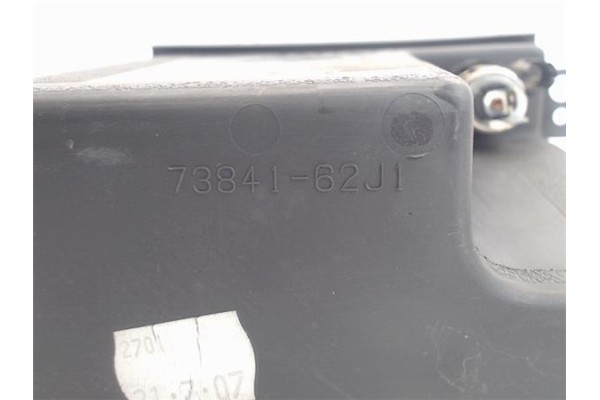 Recambio de cenicero para suzuki swift iii (sg) 1.3 referencia OEM IAM 7384162j1  