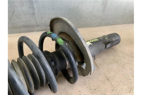 Recambio de amortiguador delantero derecho para peugeot 207 1.6 hdi referencia OEM IAM 520862  