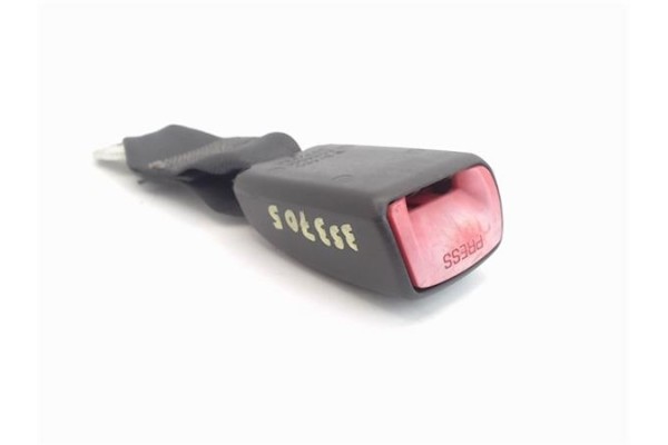 Recambio de anclaje cinturon trasero derecho para suzuki swift iii (sg) 1.3 referencia OEM IAM E034501  