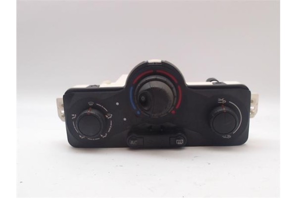 Recambio de mandos calefaccion / a.a. para renault express furgón (f40_, g40_) 1.4 (f402) referencia OEM IAM 030967W   Recambio de mandos calefaccion / a.a. para renault express furgón (f40_, g40_) 1.4 (f402) referencia OEM IAM 030967W