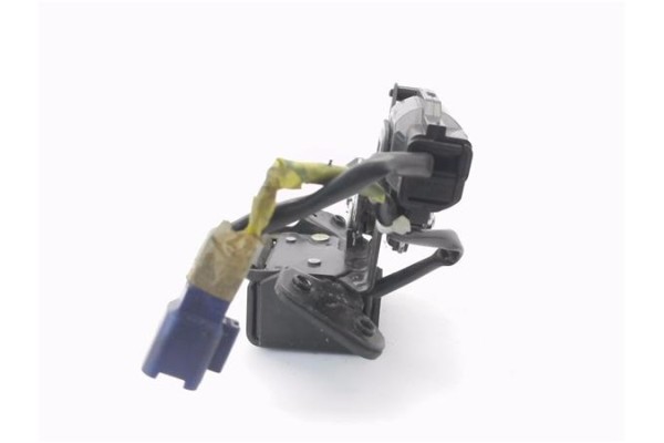 Recambio de cierre electromagnetico porton para toyota yaris (ksp9/scp9/nlp9) 1.4 active referencia OEM IAM 691500D030  