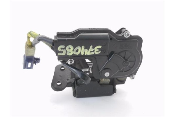 Recambio de cierre electromagnetico porton para toyota yaris (ksp9/scp9/nlp9) 1.4 active referencia OEM IAM 691500D030  