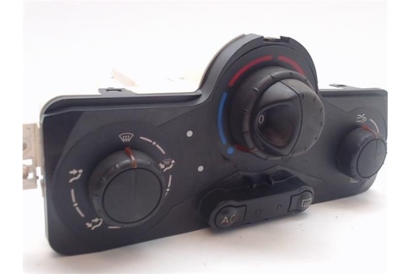 Recambio de mandos calefaccion / a.a. para renault express furgón (f40_, g40_) 1.4 (f402) referencia OEM IAM 030967W   Recambio de mandos calefaccion / a.a. para renault express furgón (f40_, g40_) 1.4 (f402) referencia OEM IAM 030967W