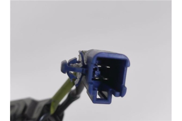 Recambio de cierre electromagnetico porton para toyota yaris (ksp9/scp9/nlp9) 1.4 active referencia OEM IAM 691500D030  