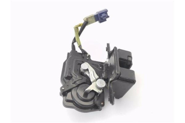 Recambio de cierre electromagnetico porton para toyota yaris (ksp9/scp9/nlp9) 1.4 active referencia OEM IAM 691500D030  