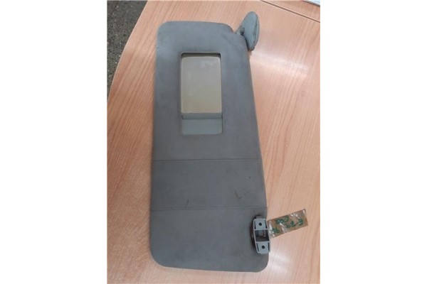 Recambio de parasol izquierdo para bmw serie 5 berlina (e39) 2.0 520d referencia OEM IAM   