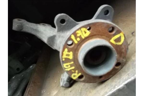 Recambio de mangueta delantero derecha para renault 19 ii (b/c53_) 1.9 d (b/c53j) referencia OEM IAM   