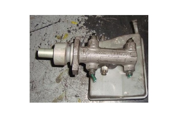 Recambio de bomba freno para peugeot 206 1.4 hdi eco 70 referencia OEM IAM 4601F8 4601J2 