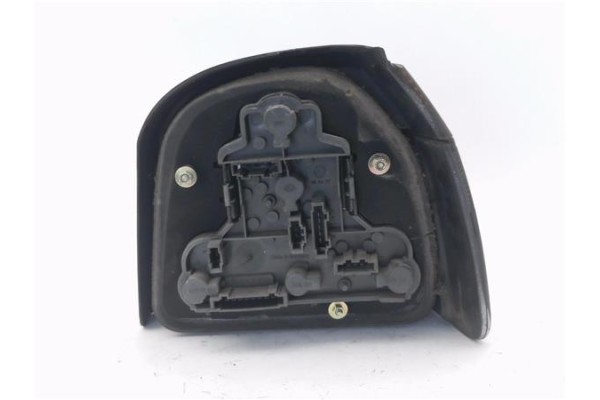 Recambio de piloto trasero izquierdo para volkswagen golf iii (1h1) 2.0 gti referencia OEM IAM 1H6945111B  