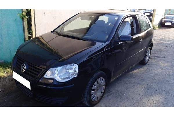 volkswagen polo (9n1)(2001) del año 