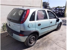 opel corsa c del año 2001