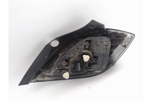 Recambio de piloto trasero izquierdo para opel astra h berlina referencia OEM IAM   