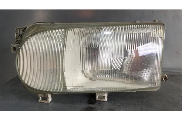 Recambio de faro delantero izquierdo para nissan serena (c23m) 2.3 d referencia OEM IAM 260607C002  