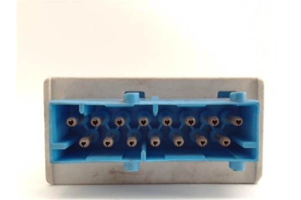 Recambio de centralita para bmw serie 3 berlina (e36) 1.9 318i sport edition referencia OEM IAM 61358366381 711370 