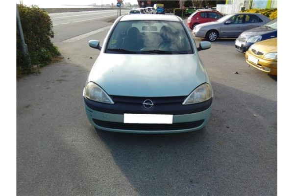 opel corsa c del año 2002