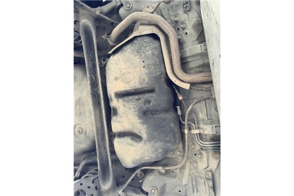 Recambio de deposito combustible para toyota yaris (ksp9/scp9/nlp9) 1.4 active referencia OEM IAM 771000D100  